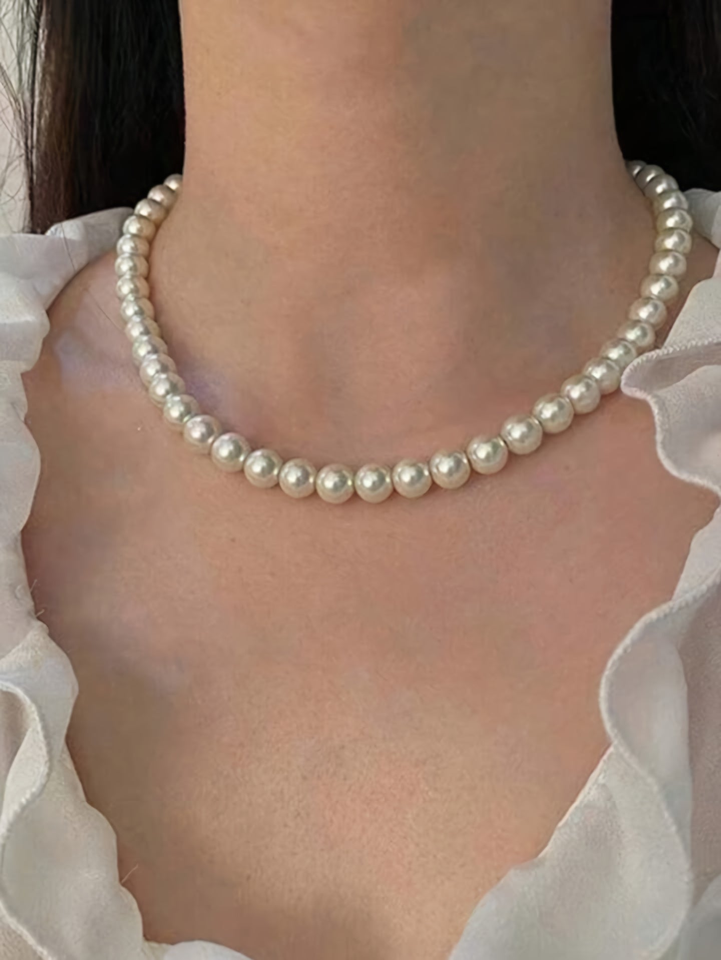 Classic Pearl Necklace