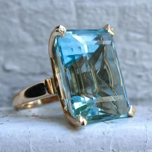 Vintage Turquoise Glass Gold Ring