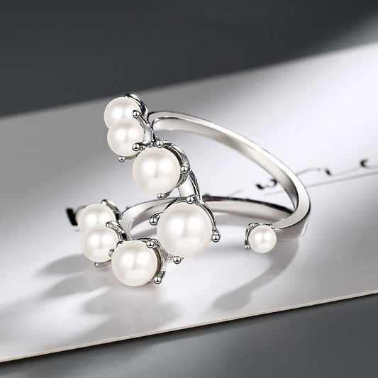 Vintage Inlaid Pearls Silver Ring